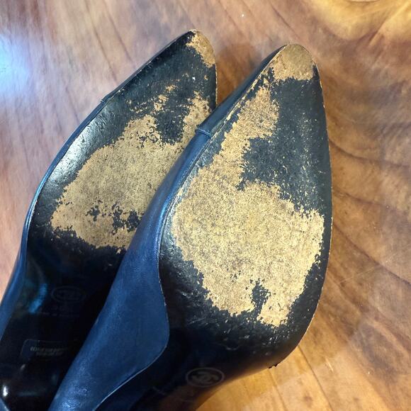 Vintage Chanel Women's Pump Heel Shoes 39.5 US 9 France Leather Slip on - Picture 11 of 13